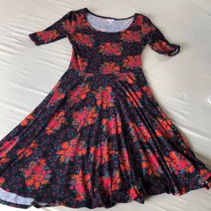 Floral Nicole size M like new
